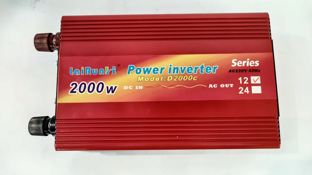 Инвертор автомобильный 2000W 12V